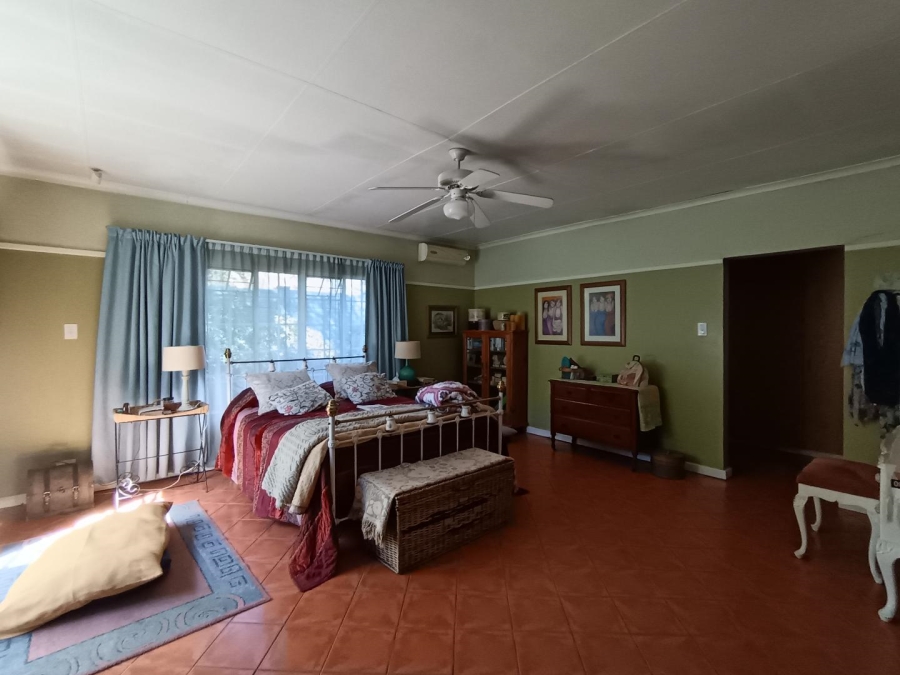 4 Bedroom Property for Sale in Park West Free State